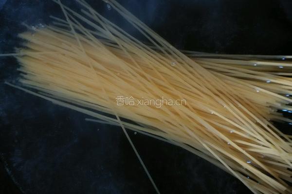 经典意大利面的做法图解4