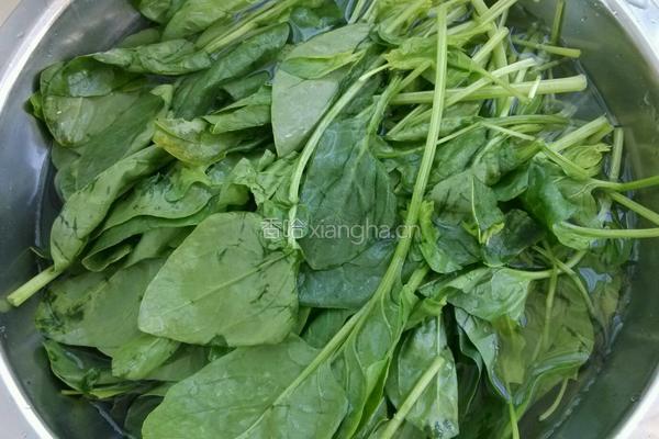 胡油菠菜炒蛋的做法图解1