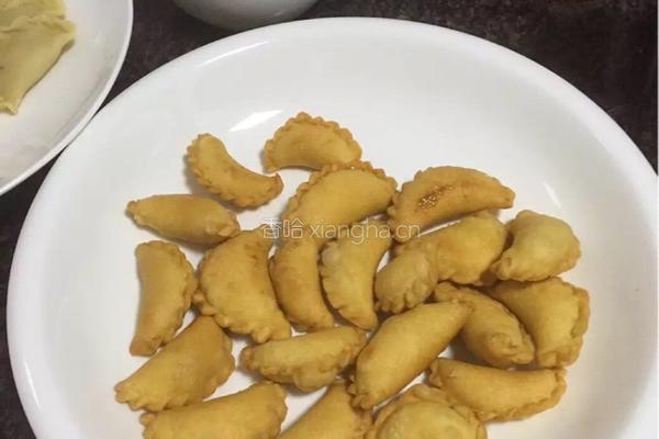 广东賀年小食--油角的做法图解7