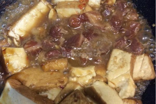 豆腐炒猪肉的做法图解6