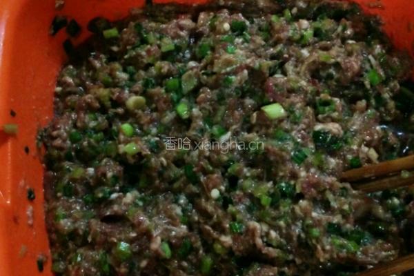 牛肉包子~的做法图解1