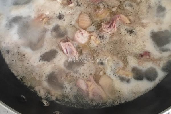 香炒藕丁鸡的做法图解2