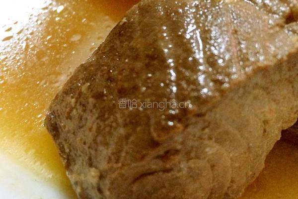 酱烧吞拿鱼