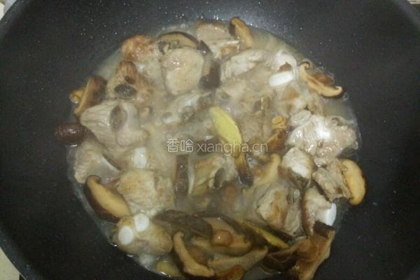 香菇排骨的做法图解4