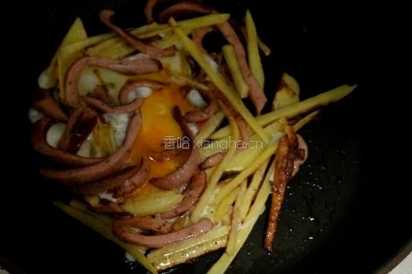 土豆香肠饼的做法图解3