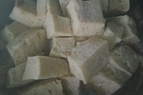 牛肉炖冻豆腐的做法图解3