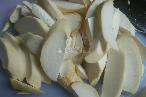 蚝油鸡腿菇的做法图解1