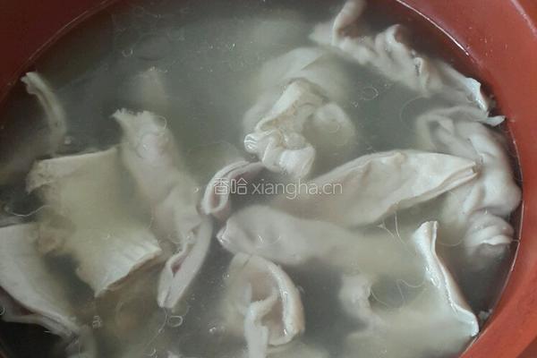 胡椒豬肚湯。的做法图解5