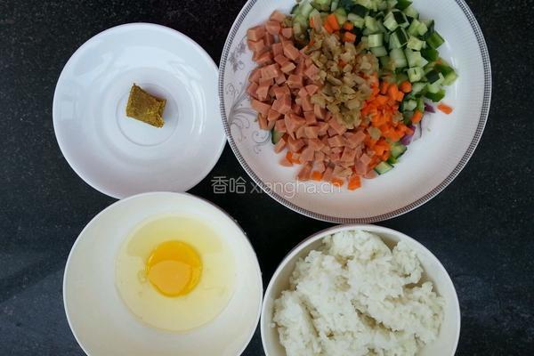 咖喱炒饭的做法图解1