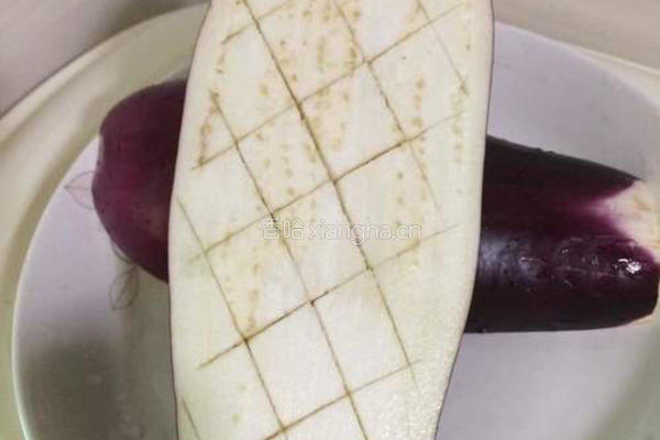 微波肉沫茄子的做法图解1