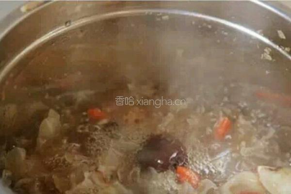 养颜银耳汤的做法图解4