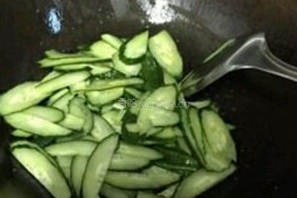 炒虾仁的做法图解9