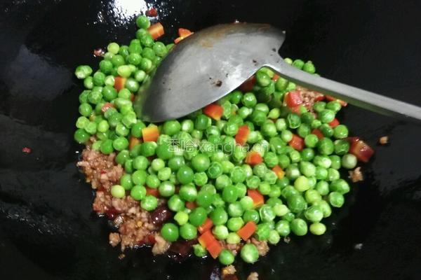 肉末青豆的做法图解7