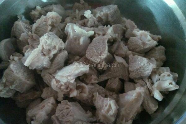 羊肉蘑菇萝卜汤的做法图解6