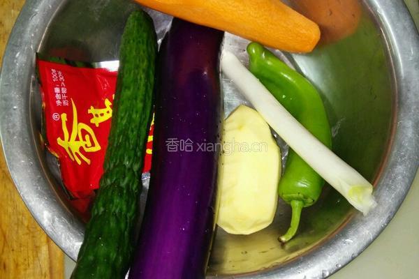 蘸酱菜的做法图解1