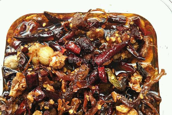 鸡枞辣椒油的做法图解10