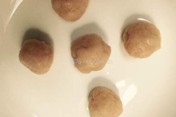 鱼丸的做法图解8