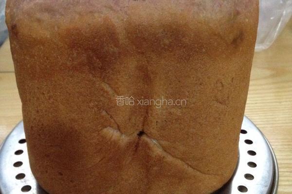 紫薯腊肉干果面包的做法图解5
