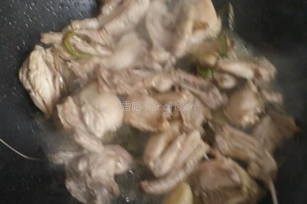 慢炖老鹌鹑汤的做法图解4