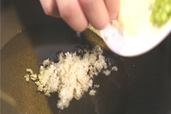 粉丝蒸扇贝的做法图解5