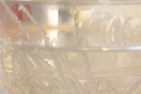 黄豆芽炒粉条的做法图解3
