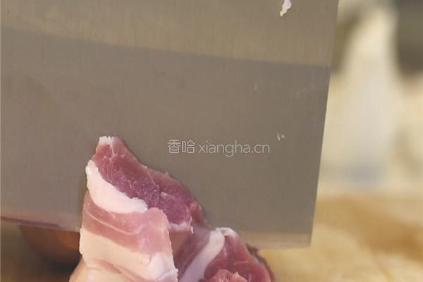 湘西小炒肉的做法图解1