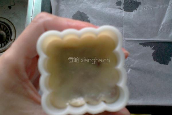 广式月饼的做法图解8