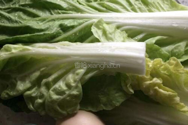 白菜豆腐圆子汤的做法图解2