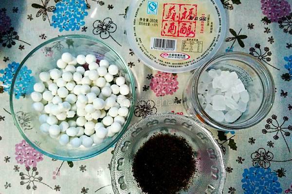 桂花酒酿小圆子的做法图解2