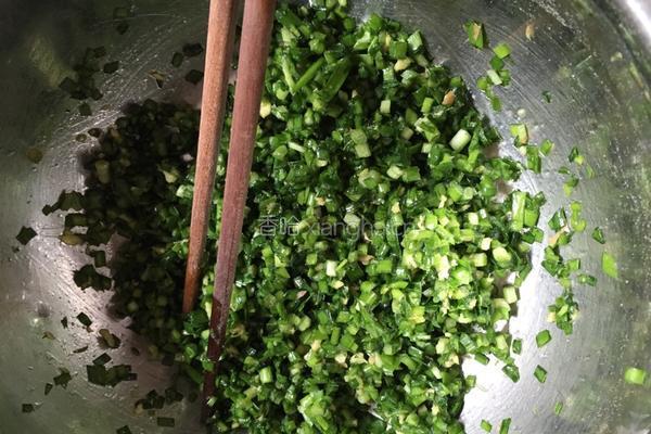 韭菜魚肉饼的做法图解4