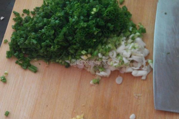 肉丸冬瓜汤的做法图解1