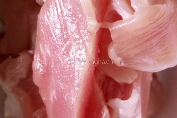 仔姜炒肉的做法图解1