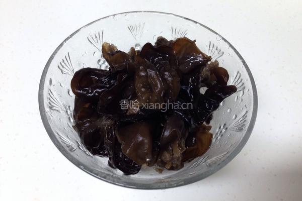 木耳炒淮山的做法图解4