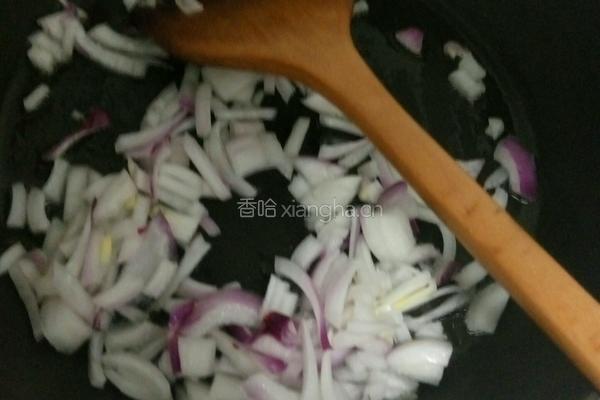 洋葱黄瓜炒鸡蛋的做法图解4