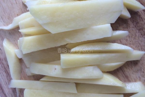 大白菜炖土豆的做法图解2
