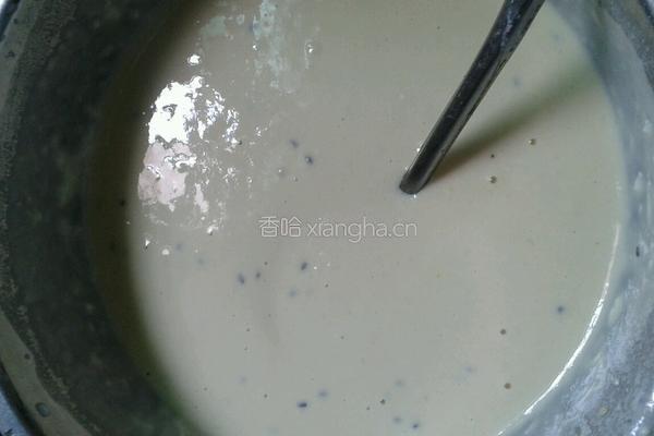 奶香鸡蛋饼的做法图解1