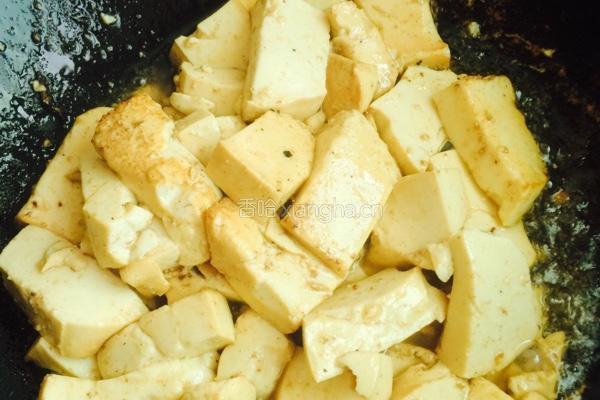 麻辣豆腐炖冬瓜的做法图解4
