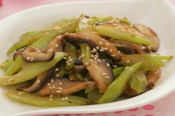 香菇炒芹菜