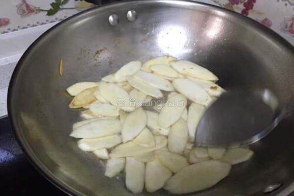 茭白笋炒肉片的做法图解4