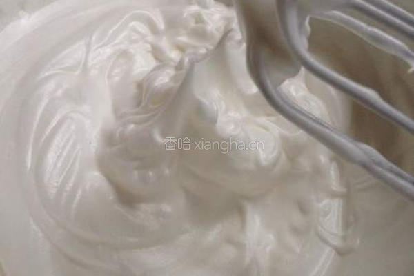 红丝绒杯子蛋糕的做法图解7