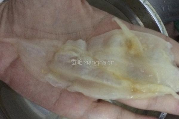 增强免疫力花胶虫草花红枣汤的做法图解3