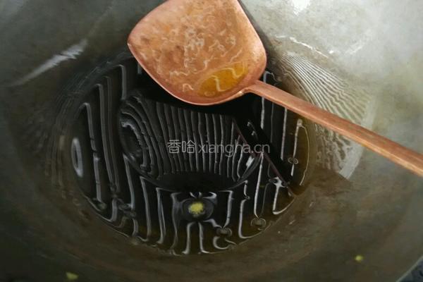 腊肉炒白菜的做法图解5