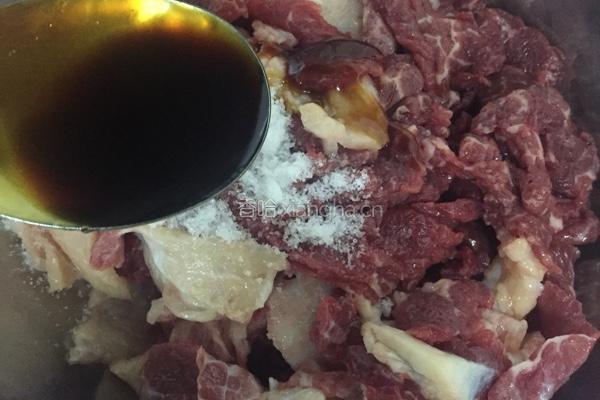 姜蓉蒸雪花牛肉的做法图解4