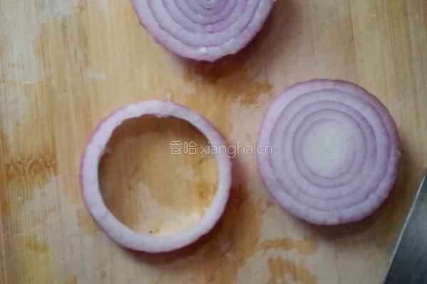 洋葱煎蛋的做法图解1