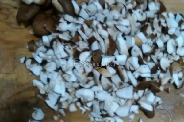 香茹牛肉酱的做法图解1
