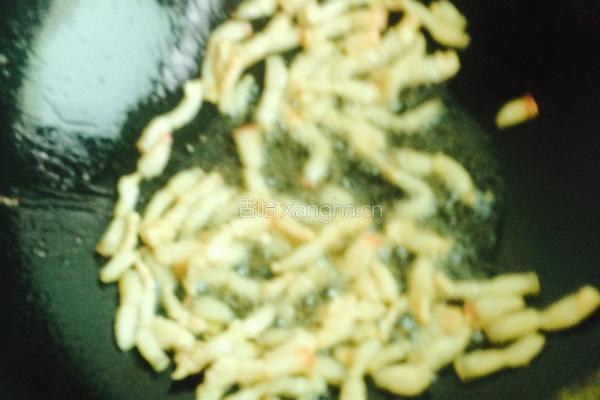 芹菜苗炒肉丝的做法图解4