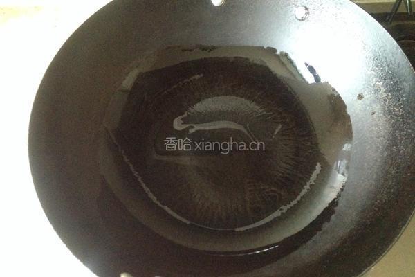 土豆炒卷心菜的做法图解2