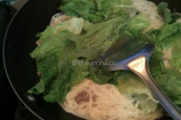 牛腩鲜鱿面的做法图解7