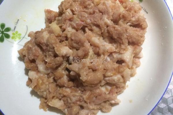 毛豆烧肉的做法图解3