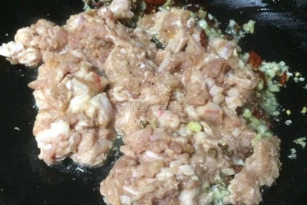 毛豆烧肉的做法图解6